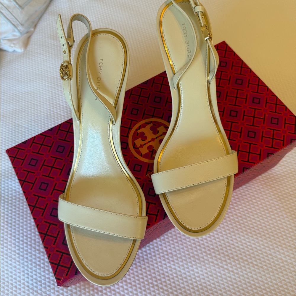 Tory Burch Cream/Gold strappy heels